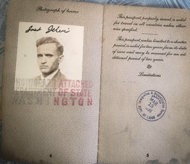 جواز سفر قديم يعود لمهاجر أميركي من أصول يمنية، صدر عام 1936 (الحرة) 