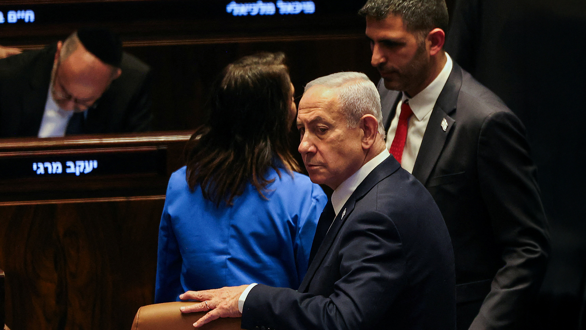 رضوخ أم تكتيك؟