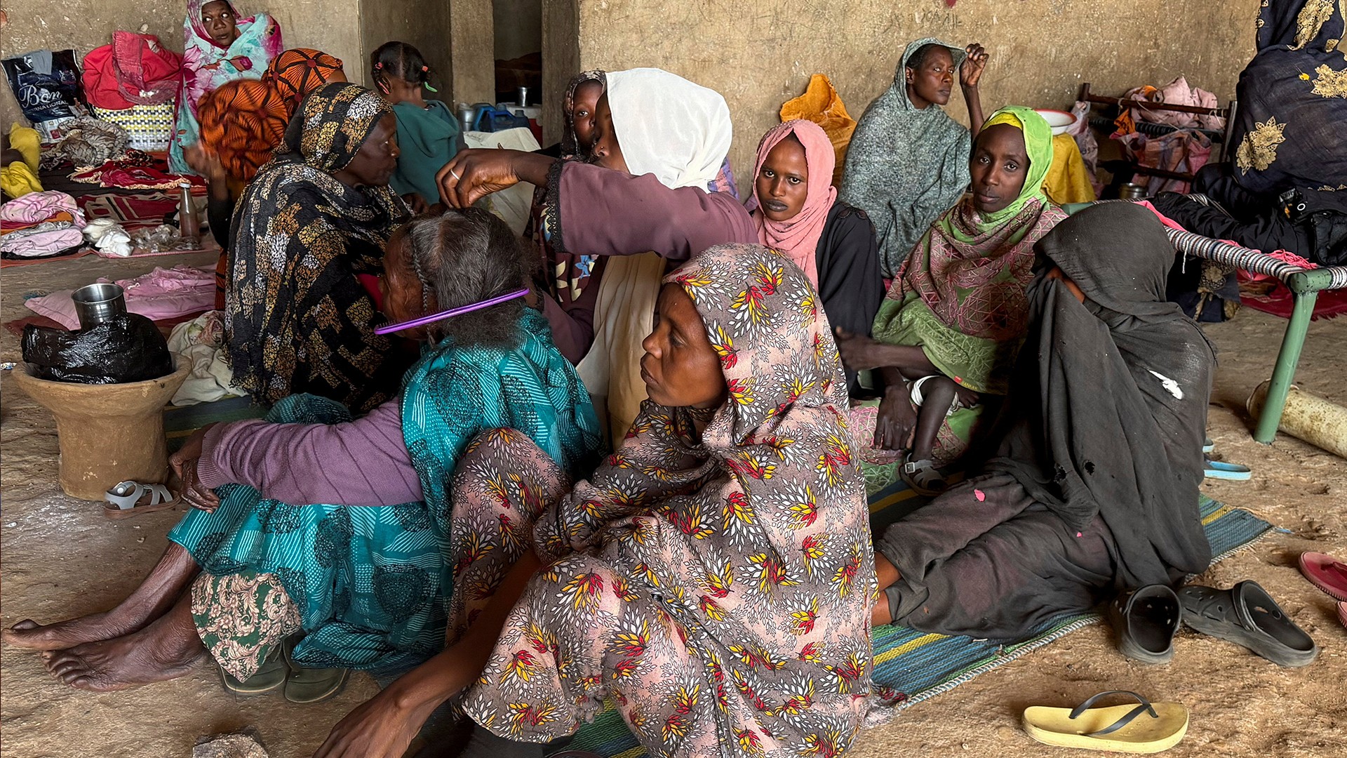 شهادات من الدلنج عن أكل أوراق الشجر وجلود الحيوانات