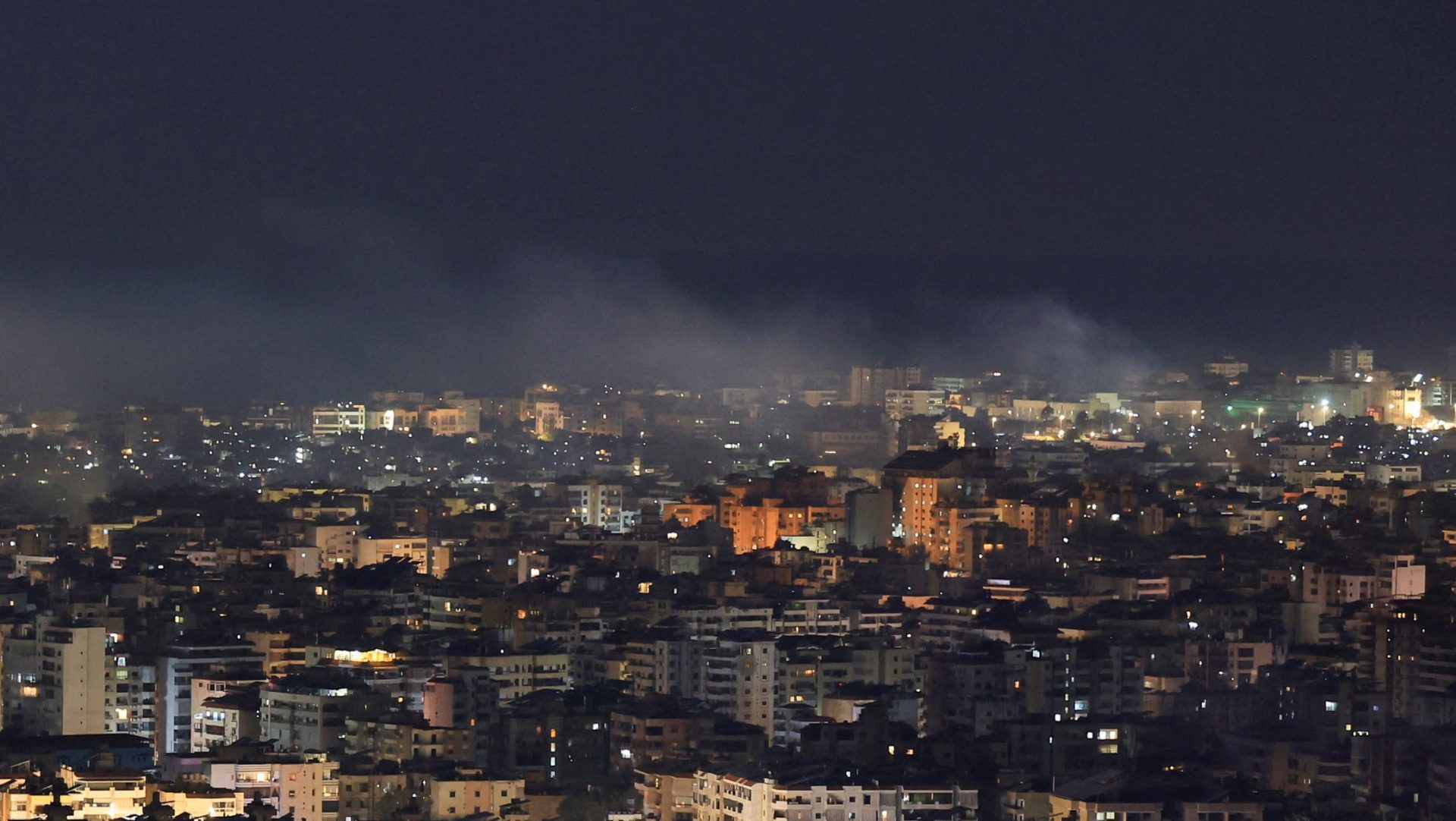 غارات جوية على الضاحية بعد إطلاق صواريخ على شمال إسرائيل